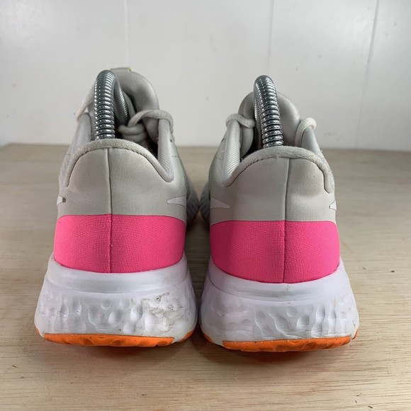 Nike Women's Revolution 5 BQ3207-007 White Running Shoes Sneakers Size 8 - Picture 5 of 9